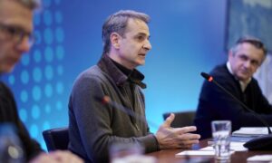 mitsotakis sintaksiouxoi 13 2