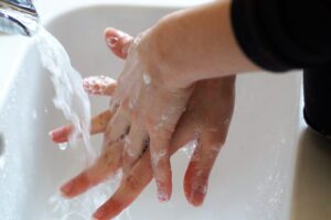 washing hands g032fc3a58 1280 1024x682 1