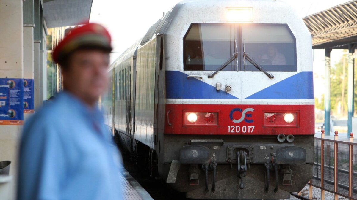1688563