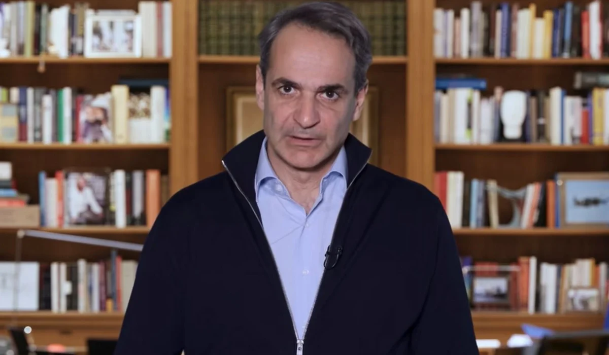 59c3da05a1978324a79c6a20af78e57e XL