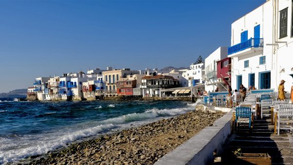 mykonos arxaiologos ksylodarmos xr 1 600x337 1 600x337 1