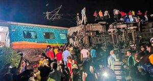 india derail train