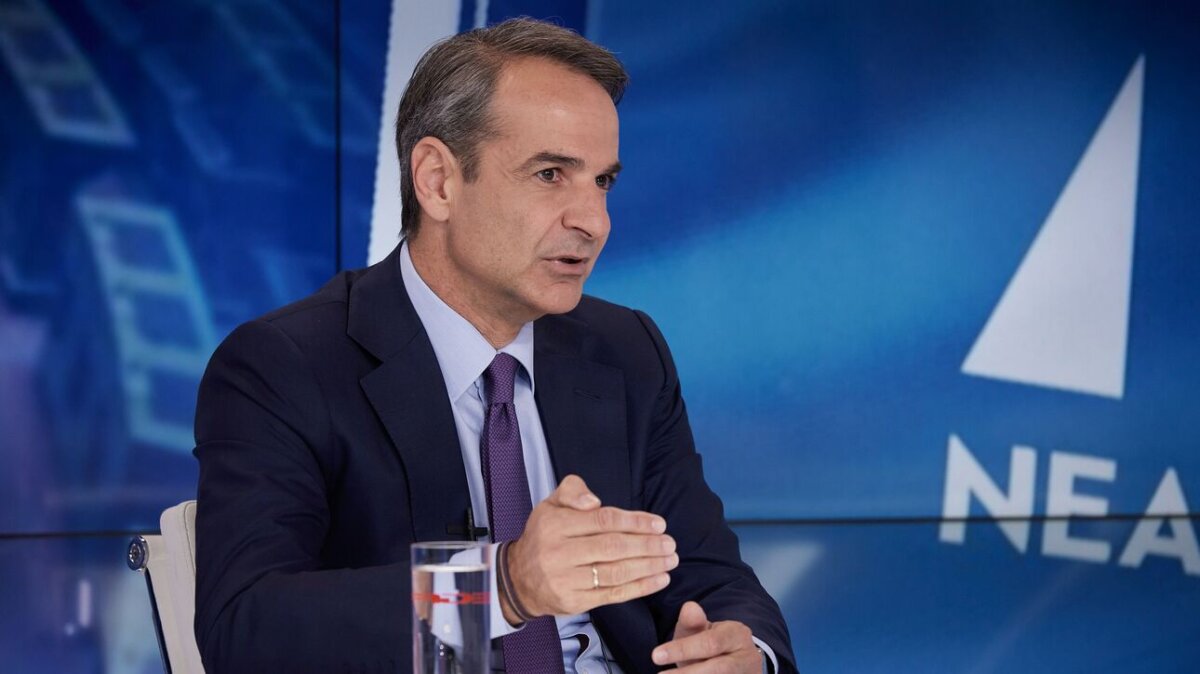 mitsotakis 100