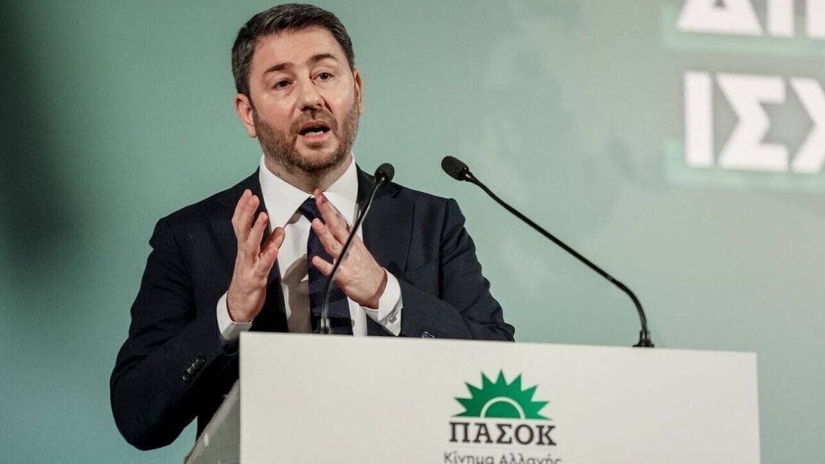nikos androulakis