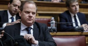 karamanlis 4