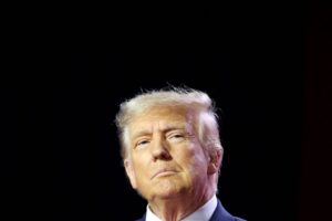 2023 08 02T000302Z 1810998748 RC20Q1ADE2Z1 RTRMADP 5 USA TRUMP INVESTIGATIONS CHARGES 1024x683 1
