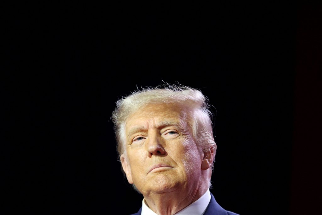 2023 08 02T000302Z 1810998748 RC20Q1ADE2Z1 RTRMADP 5 USA TRUMP INVESTIGATIONS CHARGES 1024x683 1