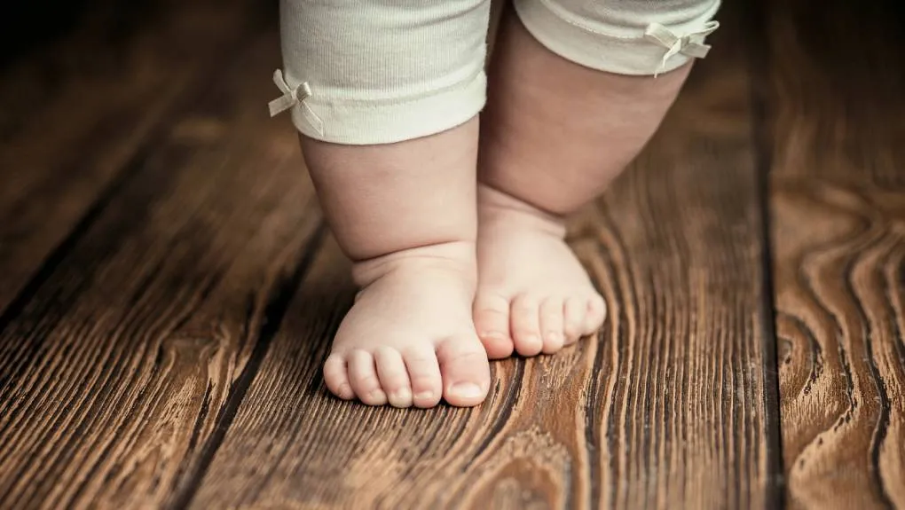 baby feet 1020 0.jpg