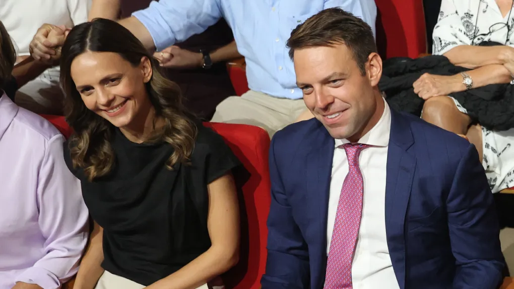 Axtsioglou Kasselakis 1020 0.jpg