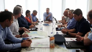Mitsotakis siskepsi kakokairia Larisa 1020.jpg