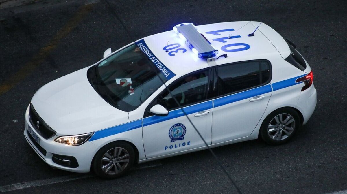 5748149 1