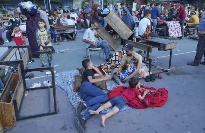 gaza refugees ap23287348308601.jpg