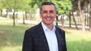 dimitris kouretas