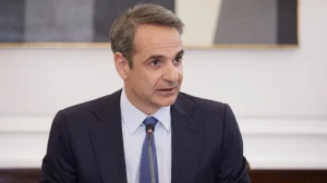 mitsotakis maksimoy