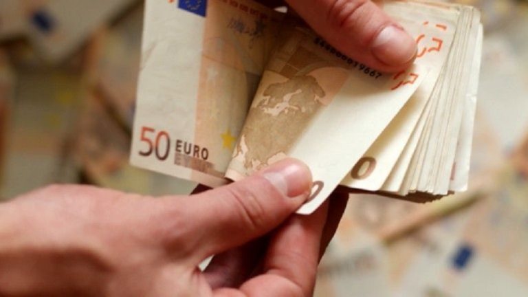 Ληξιπρόθεσμα χρέη Έρχονται προσωποποιημένες ρυθμίσεις για μεσαίους και μεγάλους οφειλέτες