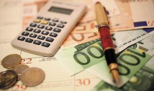 Προϋπολογισμός 2023 Πρωτογενές πλεόνασμα 3,9 δισ. ευρώ