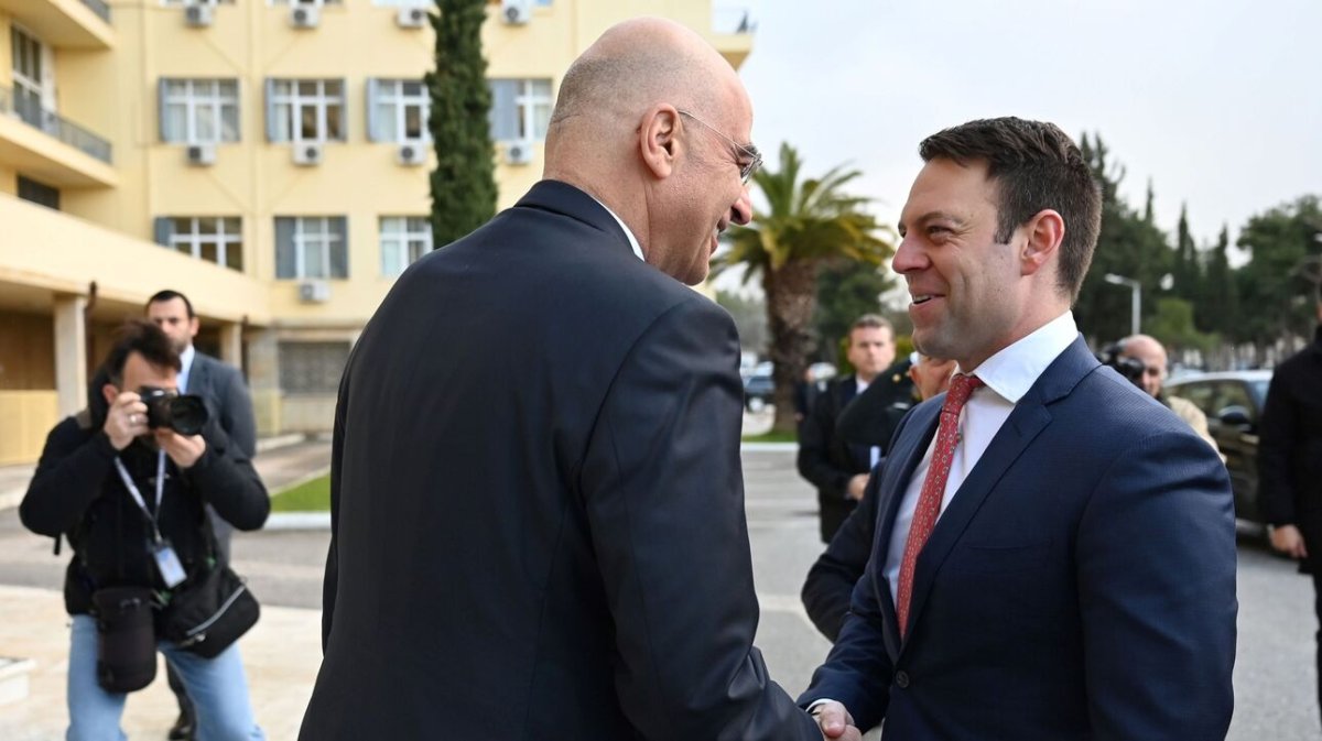 Συνάντηση Δένδια – Κασσελάκη στο Πεντάγωνο Τα θέματα που έθεσε ο πρόεδρος του ΣΥΡΙΖΑ