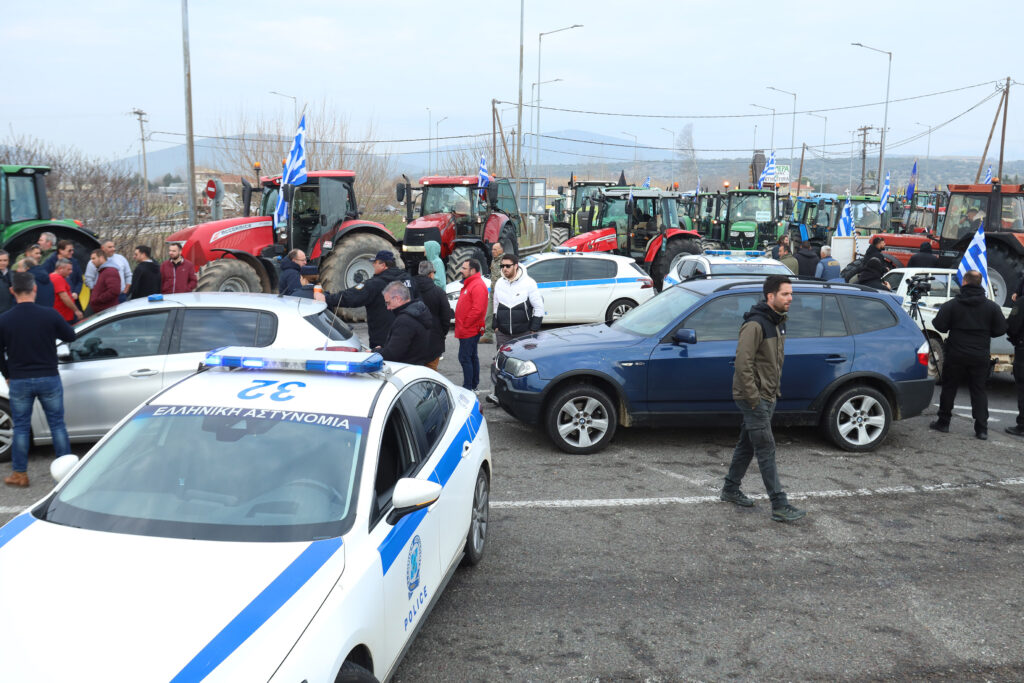 Αγρότες: Μια ανάσα από την Αθήνα – Σε ισχύ οι κυκλοφοριακές ρυθμίσεις