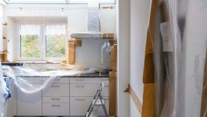 Ανακαινίζω Ενοικιάζω Επιδότηση έως και 40% για να ανοίξουν 12.500 κλειστά ακίνητα