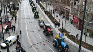 Αποχώρησαν από το Σύνταγμα οι αγρότες Αύριο οι αποφάσεις για το μέλλον των κινητοποιήσεων