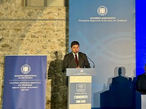 Αυγενάκης Στόχος η συνδιαμόρφωση της εθνικής στρατηγικής αλιείας και υδατοκαλλιέργειας