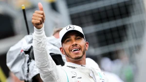 Βόμβα στην Formula 1 Ο Χάμιλτον υπογράφει στην Ferrari από το 2025