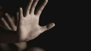 Λάρισα Καταδικάστηκε 54χρονος που θώπευε την εγγονή του