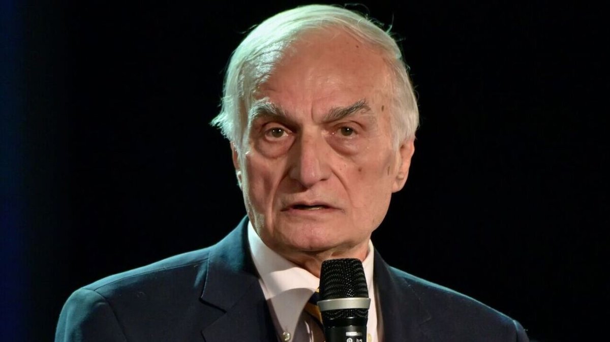 ΜΑΥΡΟΜΑΤΗΣ