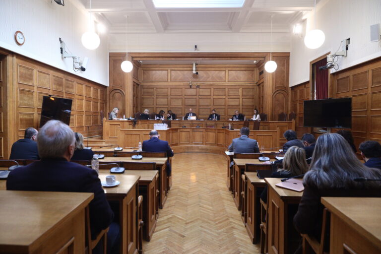 Τέμπη: Στην Εξεταστική η δικογραφία 1.000 σελίδων – Ορίστηκε νέος πραγματογνώμονας από το ΕΜΠ