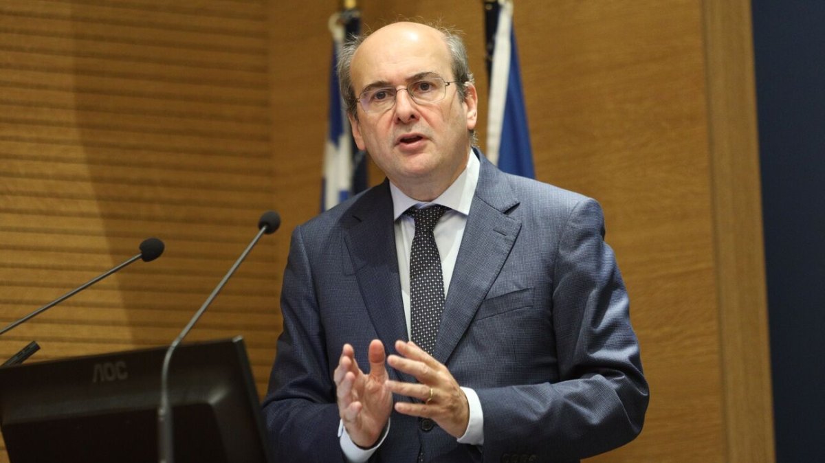 Χατζηδάκης Έκτακτο επίδομα το Πάσχα υπό προϋποθέσεις Πότε η αύξηση του κατώτατου μισθού
