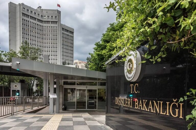 Άγκυρα Κατηγορεί το PKK για την επίθεση στο τουρκικό προξενείο στο Ανόβερο