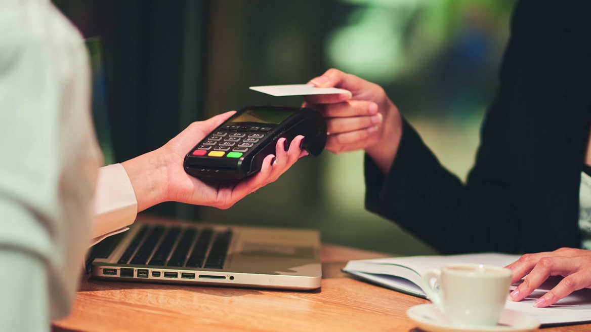 Αγορά και διασύνδεση POS Πάνω από 78.000 αιτήσεις σε εννέα ημέρες
