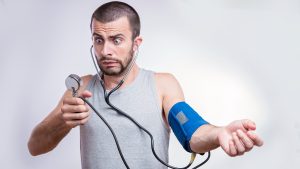 Αρτηριακή πίεση Σε ποιο χέρι τη μετράτε; Τι πρέπει να προσέξετε