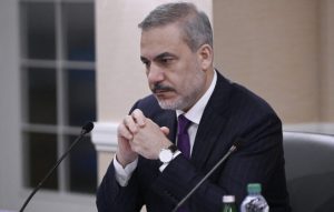 "Βολές" Φιντάν εναντίον Κύπρου- Την κατηγορεί ότι μετατράπηκε σε βάση εφοδιασμού όπλων του Ισραήλ
