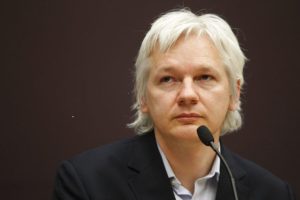 Βρετανία: Ο Ασάνζ μπορεί να προσφύγει κατά της έκδοσής του στις ΗΠΑ