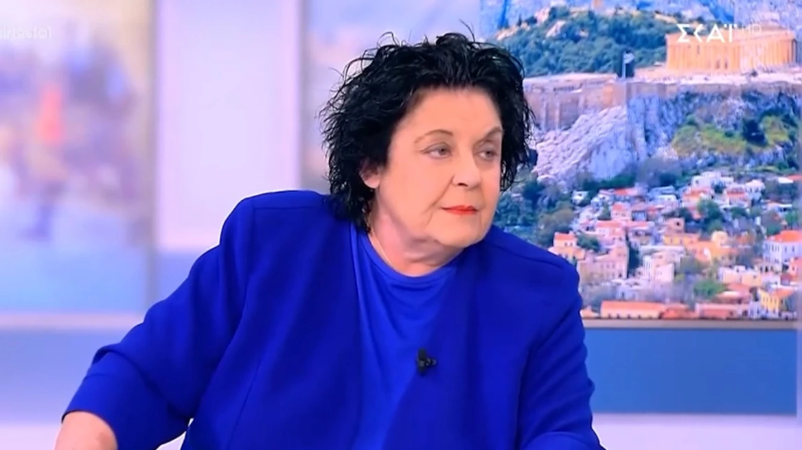 Λιάνα Κανέλλη Είχα φτάσει στην αθλιότητα να καπνίζω 80 τσιγάρα την ημέρα και παραλίγο να χάσω τη ζωή μου