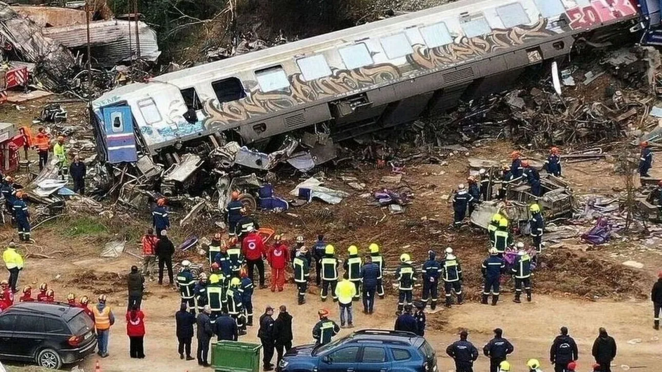 ΤΕΜΠΗ ΠΟΡΙΣΜΑΤΑ ΚΟΜΜΑΤΩΝ