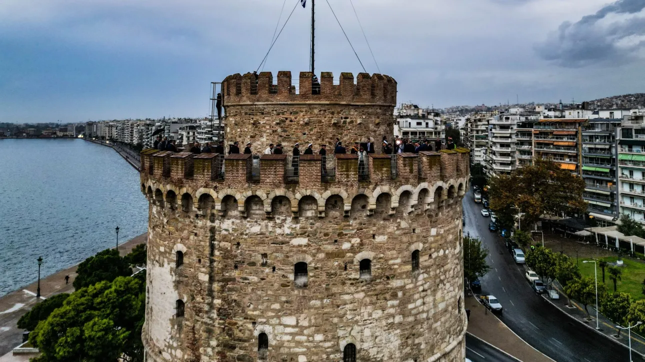 andras lefkos pyrgos nekros