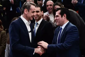 mitsotakis plevris eurok 1536x1022