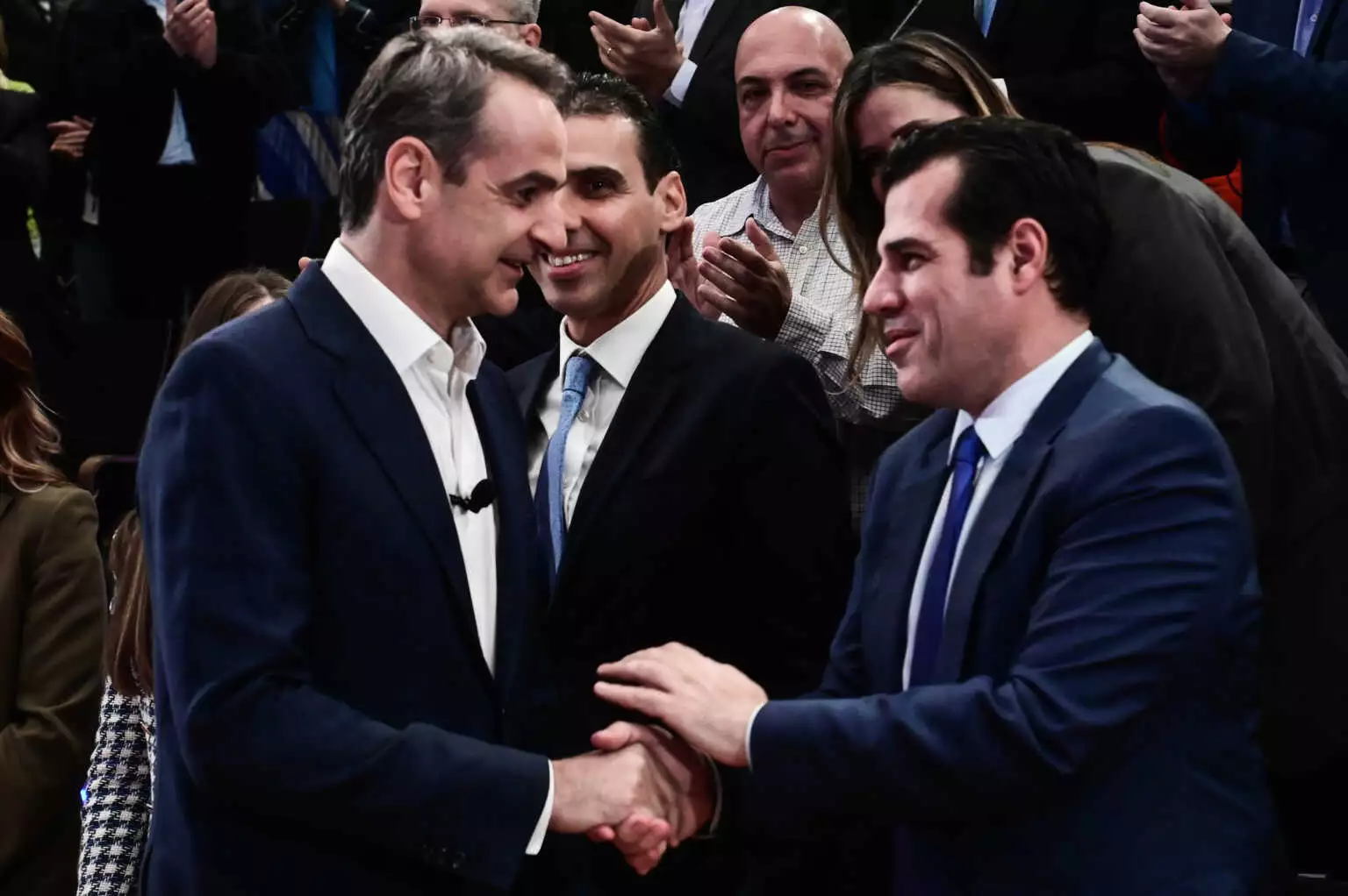 mitsotakis plevris eurok 1536x1022