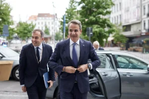 mitsotakis vrixelles