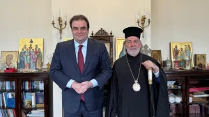 pierrakakis londino arxiepiskopos thiatiron