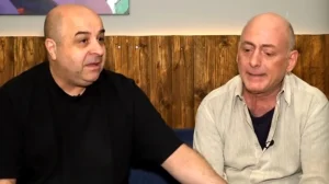 Έβαλαν... τα κλάματα Σεφερλής και Λαμπάτος Άφησαν πίσω την δικαστική τους διαμάχη