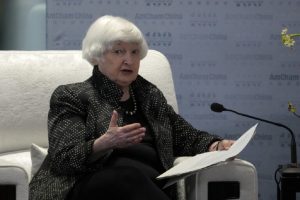 Γέλεν: ΗΠΑ και Κίνα συμφώνησαν να έχουν εντατικές συνομιλίες για «μια ισορροπημένη οικονομική ανάπτυξη»