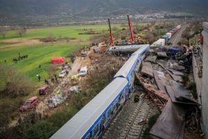 Τέμπη: Νέες μηνύσεις από συγγενείς θυμάτων – Επανέλεγχος οπτικού και ηχητικού υλικού της δικογραφίας