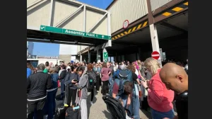 lixi synagermou gatwick londino