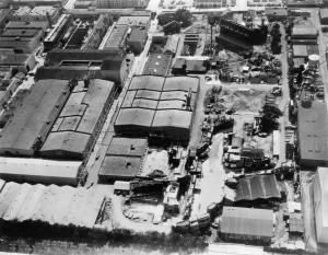 Το οικόπεδο με τα στούντιο της Paramount, περίπου το 1933 (1) Το οικόπεδο με τα στούντιο της Paramount, περίπου το 1933 (1)