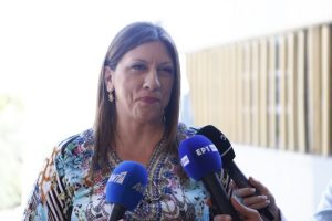 konstantopoulou- agapi- isotita