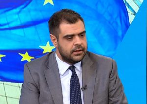 marinakis anasximatismos prothipourgos