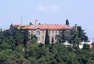 theologiki sxoli xalkis